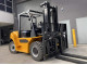CHARIOT ELEVATEUR 7T
