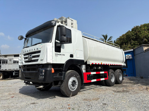 CAMION 6X4 BENNE 22m3